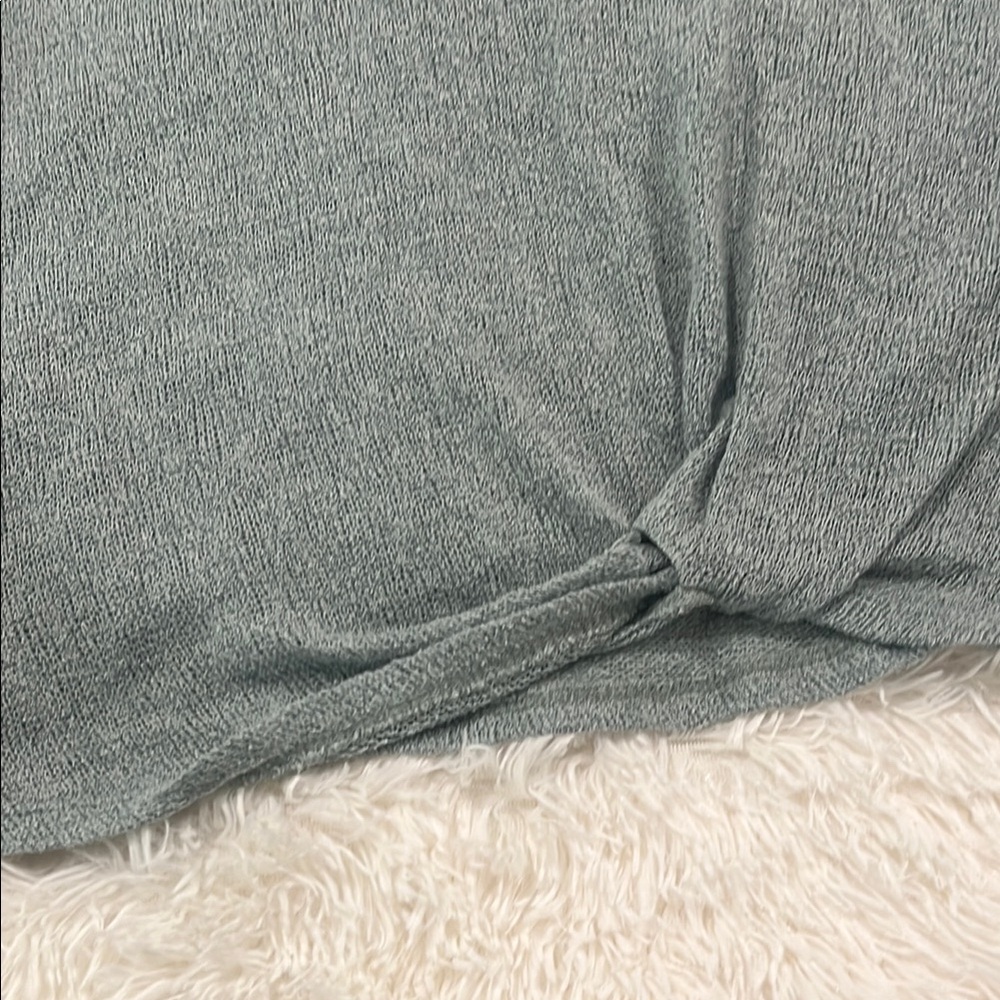 Cozy Gray Knit Sweater - Picture 3 of 3